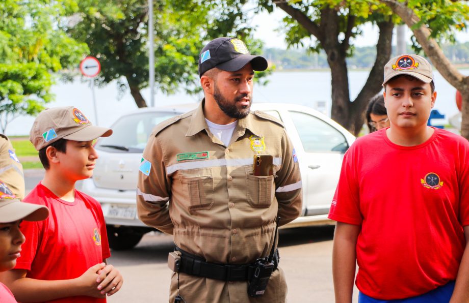 Prefeitura de Três Lagoas inicia o Maio Amarelo com cerimônia na Feira Central e várias ações educativas Prefeitura de Três Lagoas inicia o Maio Amarelo com cerimônia na Feira Central e várias ações educativas