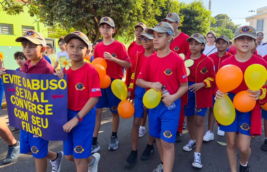 SMAS realiza caminhada marcante em alusão a Campanha “Faça Bonito” SMAS realiza caminhada marcante em alusão a Campanha “Faça Bonito”