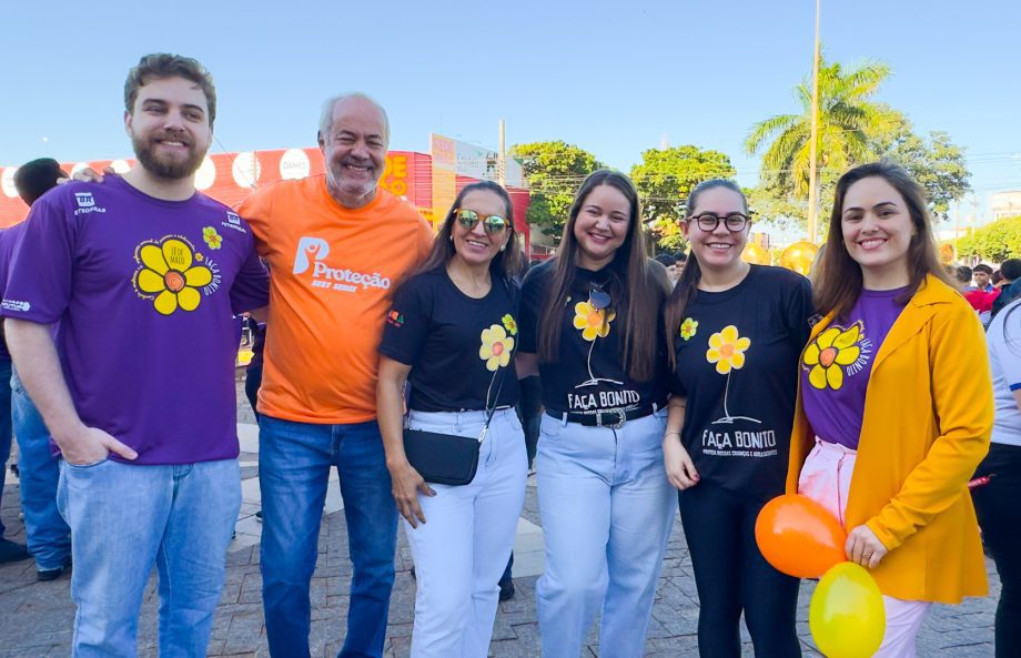 SMAS realiza caminhada marcante em alusão a Campanha “Faça Bonito” SMAS realiza caminhada marcante em alusão a Campanha “Faça Bonito”