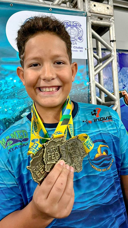 Três Lagoas conquista 47 medalhas no Circuito Fedams “Ana Carolina Muniz” de Natação Três Lagoas conquista 47 medalhas no Circuito Fedams “Ana Carolina Muniz” de Natação