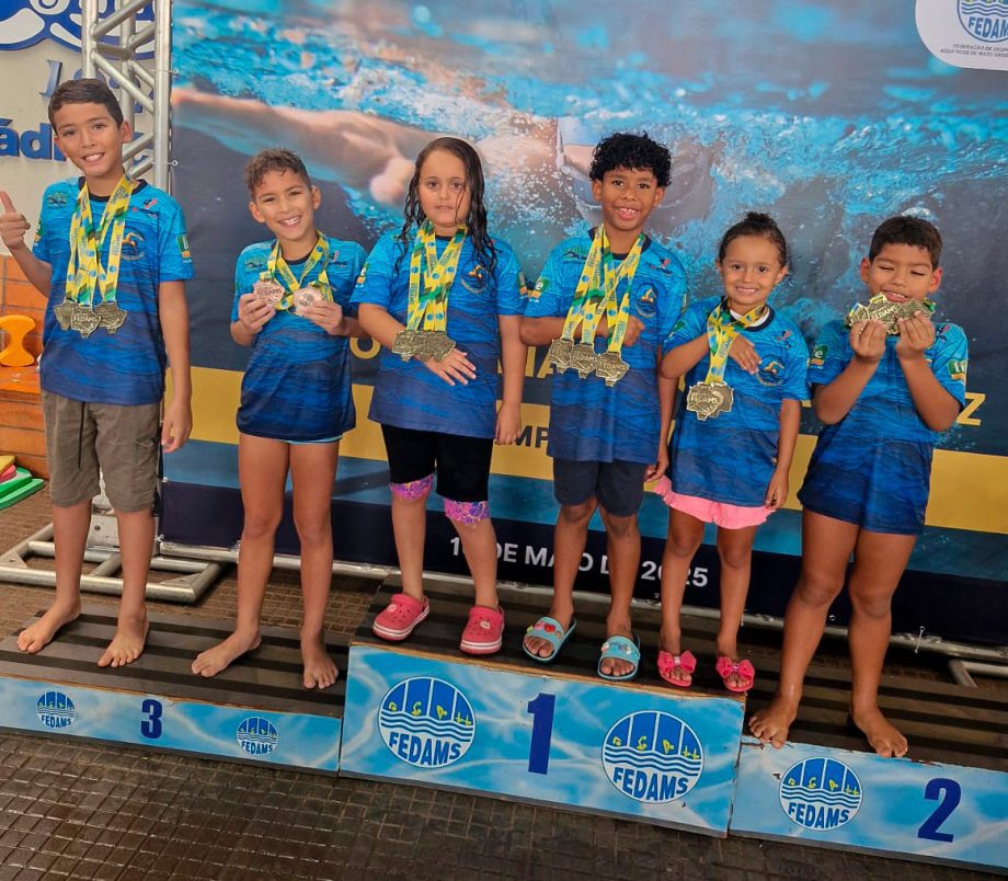 Três Lagoas conquista 47 medalhas no Circuito Fedams “Ana Carolina Muniz” de Natação Três Lagoas conquista 47 medalhas no Circuito Fedams “Ana Carolina Muniz” de Natação