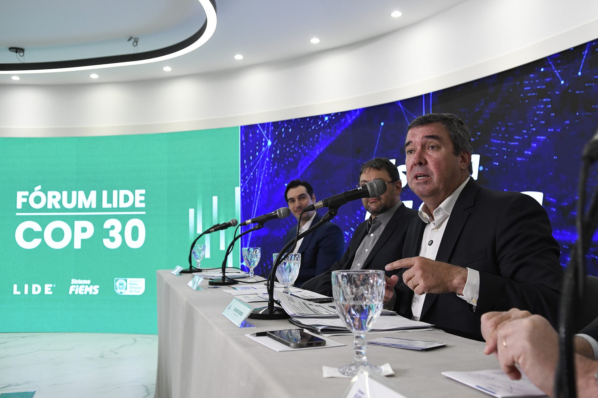 Investimento industrial fortalece economia de MS e reflete na geração de emprego e renda Investimento industrial fortalece economia de MS e reflete na geração de emprego e renda