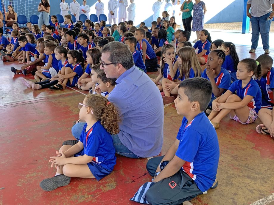 SMS realiza 1ª ação de Educação em Saúde Bucal na Escola Ramez Tebet SMS realiza 1ª ação de Educação em Saúde Bucal na Escola Ramez Tebet
