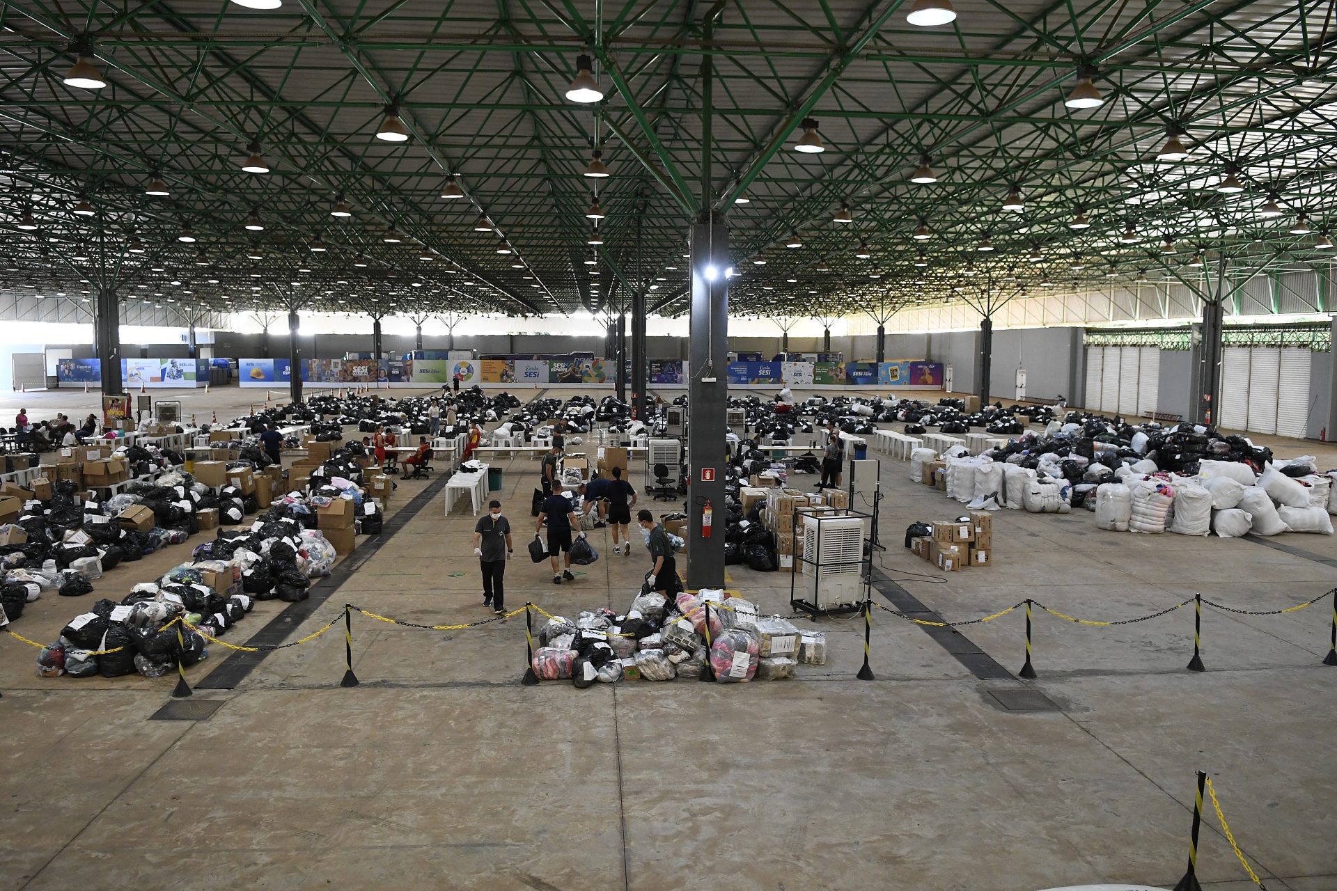 Seu Abraço Aquece: com apoio de servidores e parceiros campanha arrecada mais de 161,8 mil peças Seu Abraço Aquece: com apoio de servidores e parceiros campanha arrecada mais de 161,8 mil peças