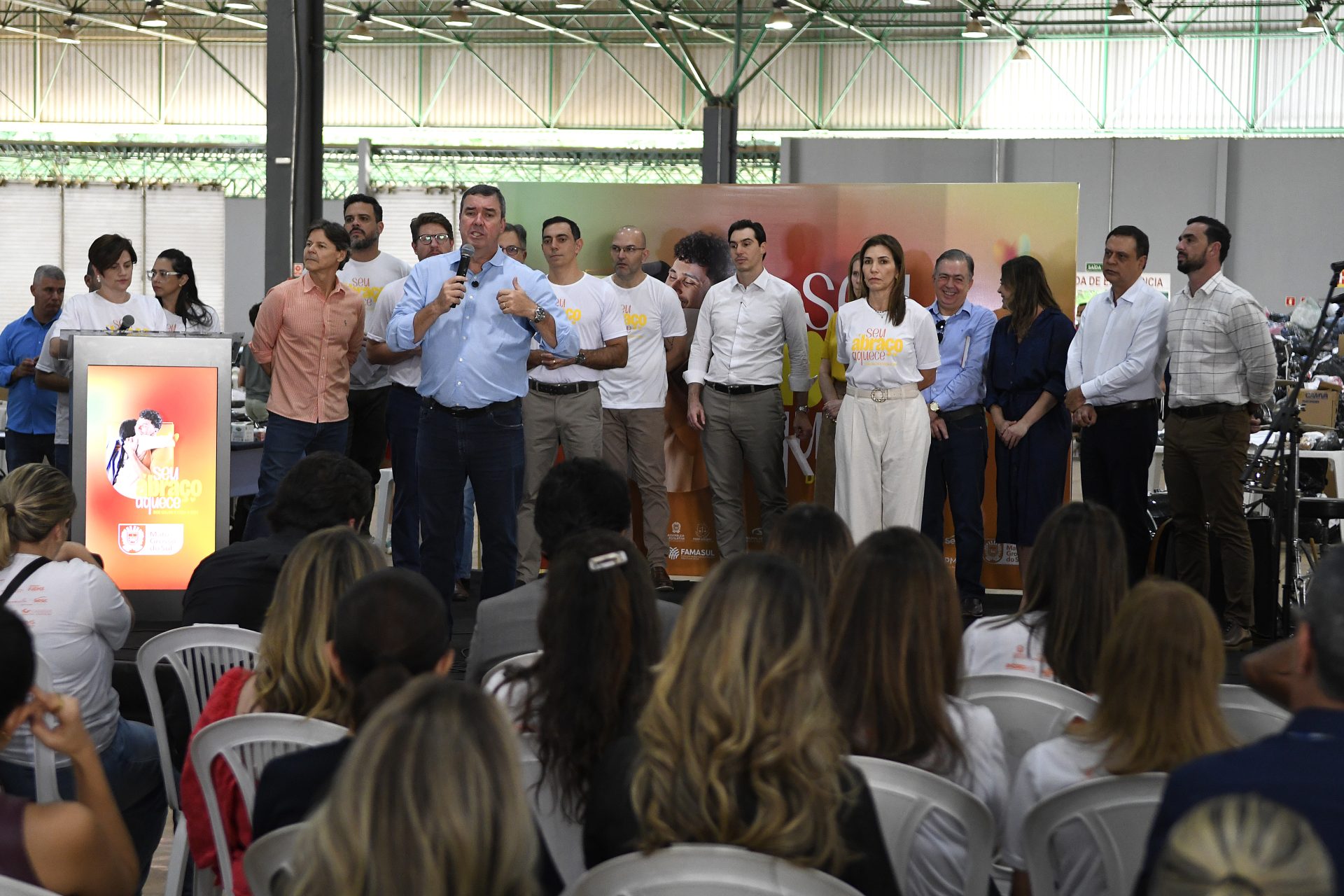 Seu Abraço Aquece: com apoio de servidores e parceiros campanha arrecada mais de 161,8 mil peças Seu Abraço Aquece: com apoio de servidores e parceiros campanha arrecada mais de 161,8 mil peças