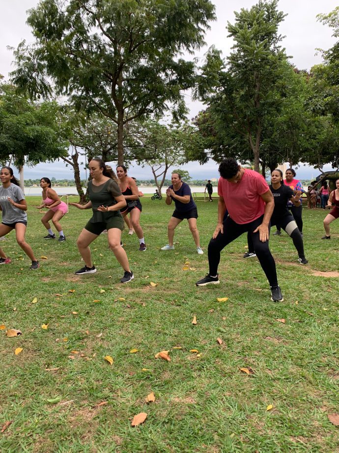 Projeto "A Rua é Nossa" acontece neste domingo com aulão de Flashback do Studio Pamela Dourado Projeto "A Rua é Nossa" acontece neste domingo com aulão de Flashback do Studio Pamela Dourado