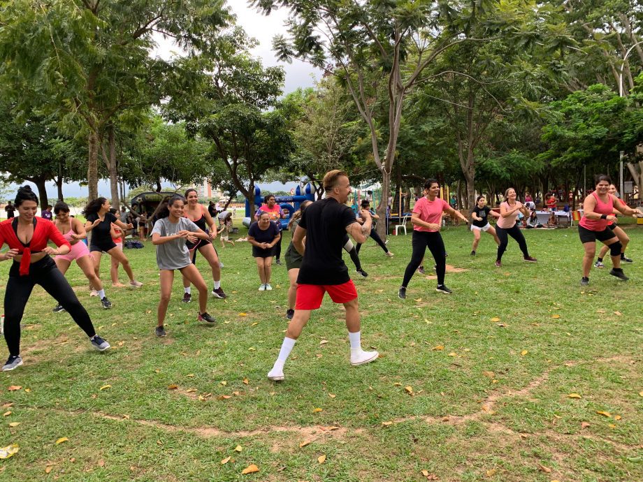 Projeto "A Rua é Nossa" acontece neste domingo com aulão de Flashback do Studio Pamela Dourado Projeto "A Rua é Nossa" acontece neste domingo com aulão de Flashback do Studio Pamela Dourado