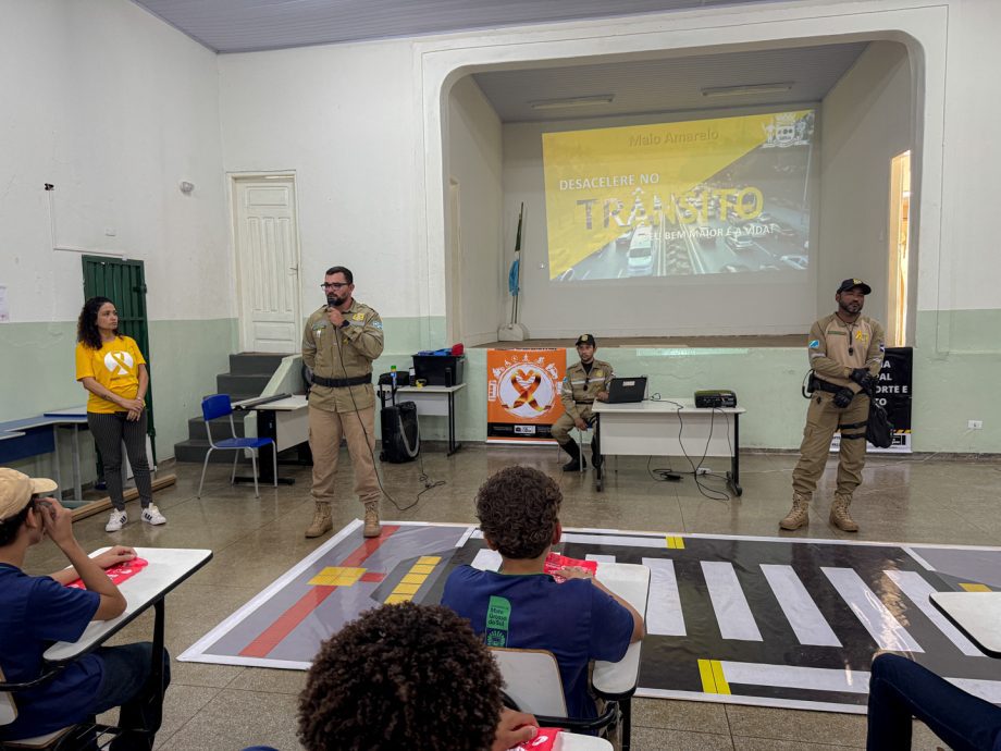 MAIO AMARELO – Prefeitura reforça ações de conscientização para um trânsito mais seguro MAIO AMARELO – Prefeitura reforça ações de conscientização para um trânsito mais seguro