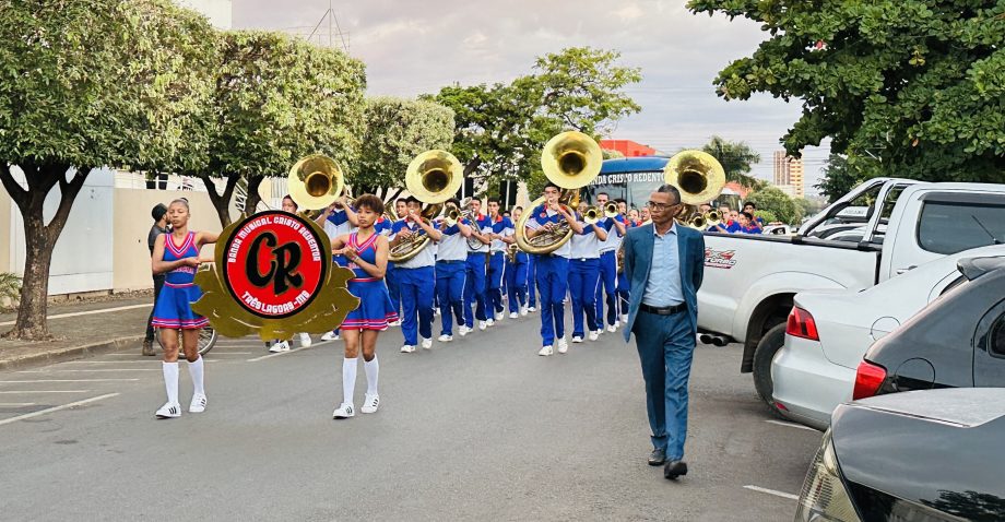Banda Marcial Cristo Redentor se apresenta na alvorada festiva do Hospital Auxiliadora em comemoração aos 106 anos da instituição Banda Marcial Cristo Redentor se apresenta na alvorada festiva do Hospital Auxiliadora em comemoração aos 106 anos da instituição