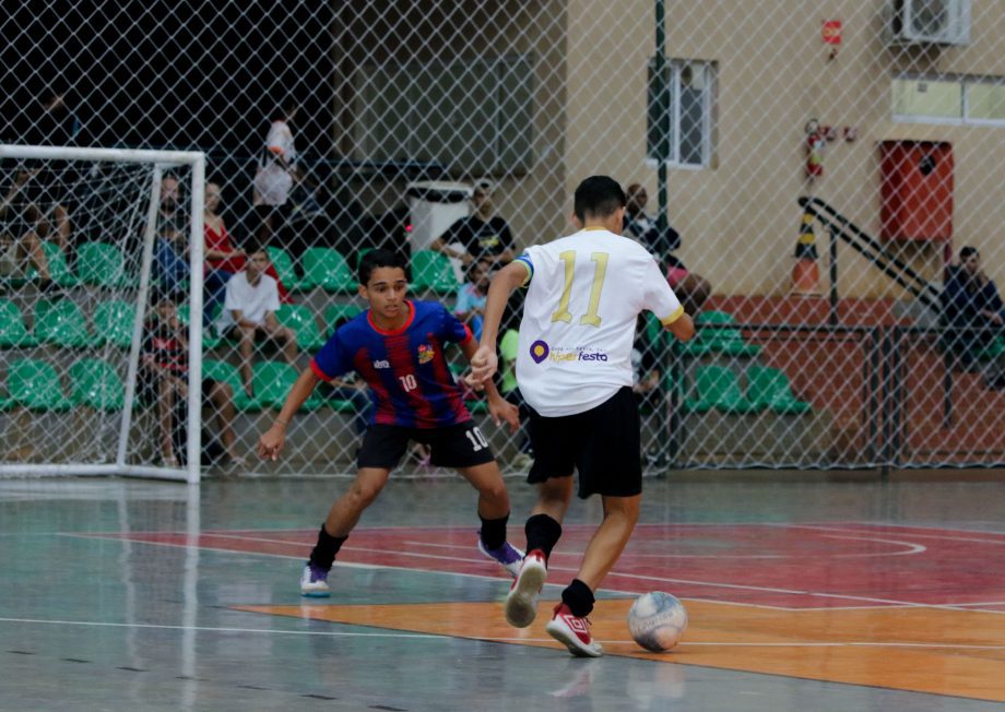 LULOCA e Anglo vencem as finais do futsal Sub-14 dos Jogos Escolares Três-Lagoenses LULOCA e Anglo vencem as finais do futsal Sub-14 dos Jogos Escolares Três-Lagoenses