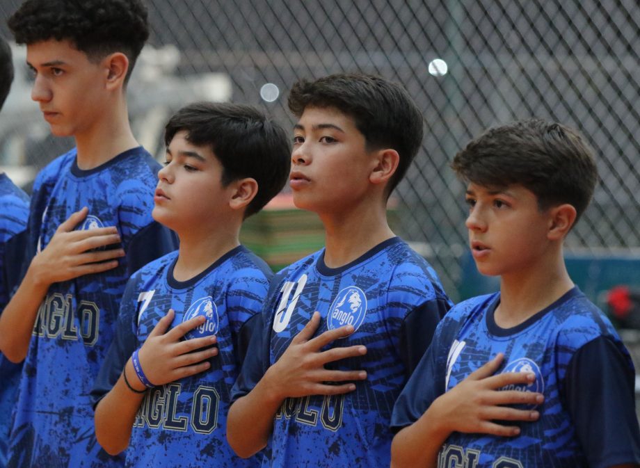 LULOCA e Anglo vencem as finais do futsal Sub-14 dos Jogos Escolares Três-Lagoenses LULOCA e Anglo vencem as finais do futsal Sub-14 dos Jogos Escolares Três-Lagoenses