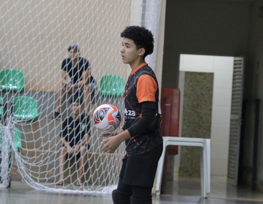 LULOCA e Anglo vencem as finais do futsal Sub-14 dos Jogos Escolares Três-Lagoenses LULOCA e Anglo vencem as finais do futsal Sub-14 dos Jogos Escolares Três-Lagoenses