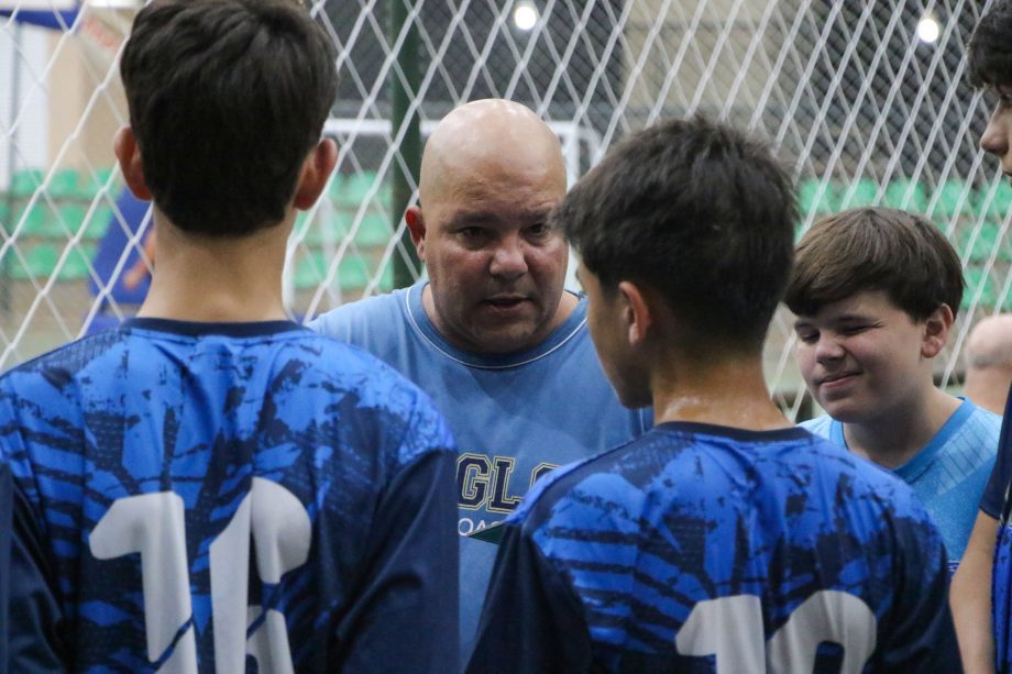 LULOCA e Anglo vencem as finais do futsal Sub-14 dos Jogos Escolares Três-Lagoenses LULOCA e Anglo vencem as finais do futsal Sub-14 dos Jogos Escolares Três-Lagoenses