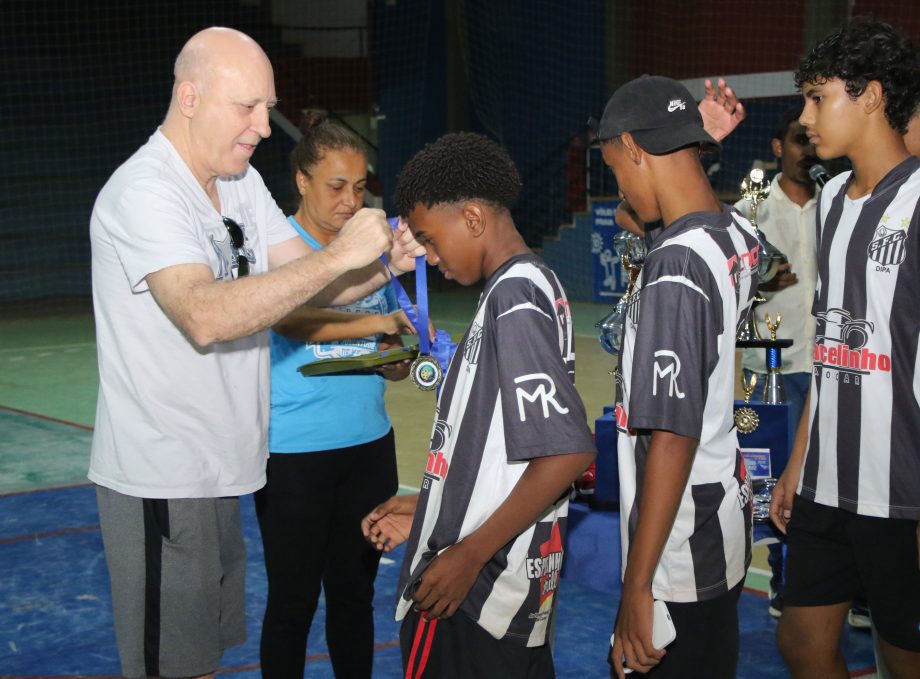 Colégios FUNLEC e LULOCA brilham no handebol Sub-14 do Jogos Escolares Três-lagoenses 2025 Colégios FUNLEC e LULOCA brilham no handebol Sub-14 do Jogos Escolares Três-lagoenses 2025