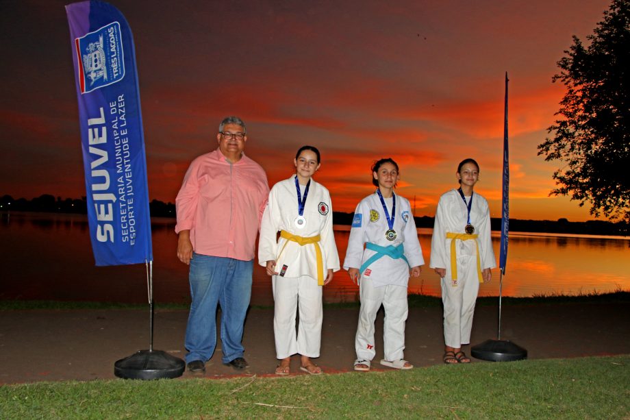 JUDÔ DOS JETS SUB-14 – Funlec ganha no feminino e Salesiano lidera no masculino JUDÔ DOS JETS SUB-14 – Funlec ganha no feminino e Salesiano lidera no masculino