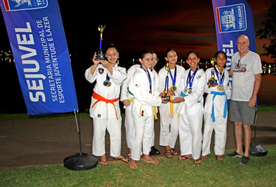 JUDÔ DOS JETS SUB-14 – Funlec ganha no feminino e Salesiano lidera no masculino JUDÔ DOS JETS SUB-14 – Funlec ganha no feminino e Salesiano lidera no masculino