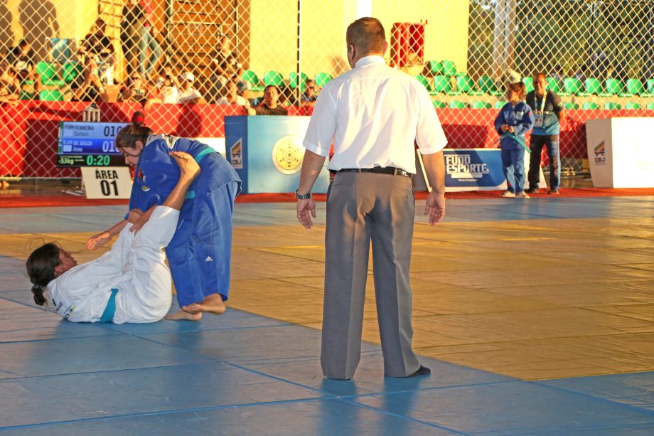 JUDÔ DOS JETS SUB-14 – Funlec ganha no feminino e Salesiano lidera no masculino JUDÔ DOS JETS SUB-14 – Funlec ganha no feminino e Salesiano lidera no masculino