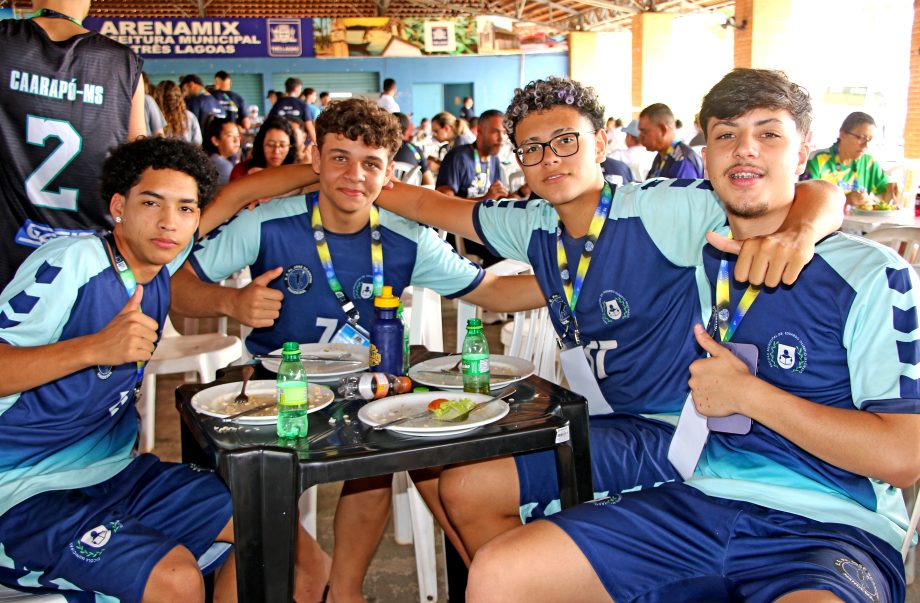 Três Lagoas estreia com vitórias no 1º dia do III Bloco dos Jogos Escolares da Juventude de MS Três Lagoas estreia com vitórias no 1º dia do III Bloco dos Jogos Escolares da Juventude de MS