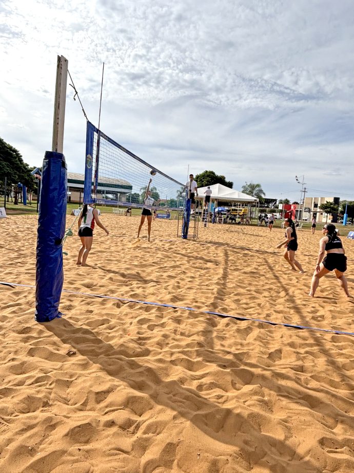 Três Lagoas estreia com vitórias no 1º dia do III Bloco dos Jogos Escolares da Juventude de MS Três Lagoas estreia com vitórias no 1º dia do III Bloco dos Jogos Escolares da Juventude de MS
