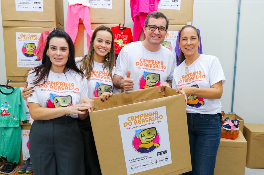 Primeira-dama lança Campanha do Agasalho 2025: “Três Lagoas unida contra o frio!” Primeira-dama lança Campanha do Agasalho 2025: “Três Lagoas unida contra o frio!”