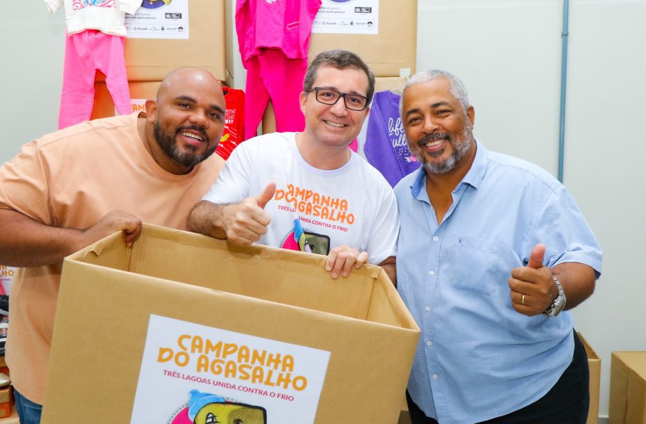 Primeira-dama lança Campanha do Agasalho 2025: “Três Lagoas unida contra o frio!” Primeira-dama lança Campanha do Agasalho 2025: “Três Lagoas unida contra o frio!”
