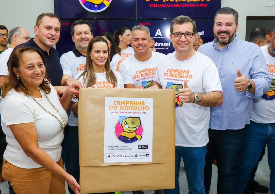 Primeira-dama lança Campanha do Agasalho 2025: “Três Lagoas unida contra o frio!” Primeira-dama lança Campanha do Agasalho 2025: “Três Lagoas unida contra o frio!”