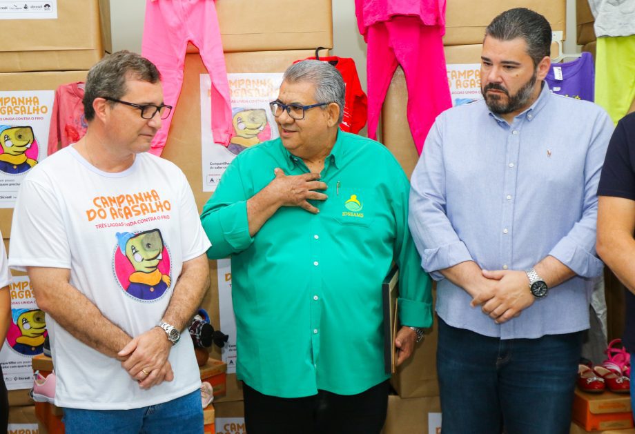 Primeira-dama lança Campanha do Agasalho 2025: “Três Lagoas unida contra o frio!” Primeira-dama lança Campanha do Agasalho 2025: “Três Lagoas unida contra o frio!”