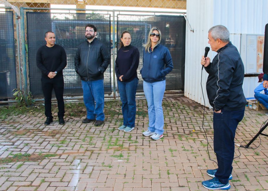 Atletas plantam 30 mudas de árvores na Lagoa Maior em alusão aos Jogos Escolares Atletas plantam 30 mudas de árvores na Lagoa Maior em alusão aos Jogos Escolares
