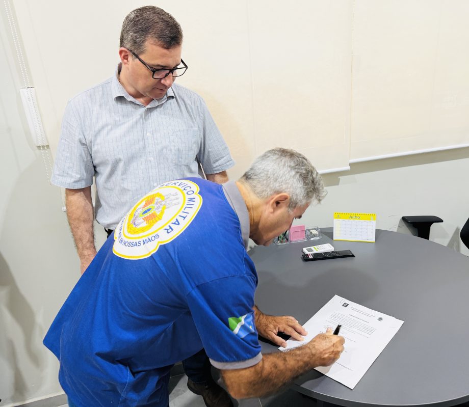 Prefeito Dr. Cassiano Maia toma posse como presidente da Junta Militar de Três Lagoas Prefeito Dr. Cassiano Maia toma posse como presidente da Junta Militar de Três Lagoas