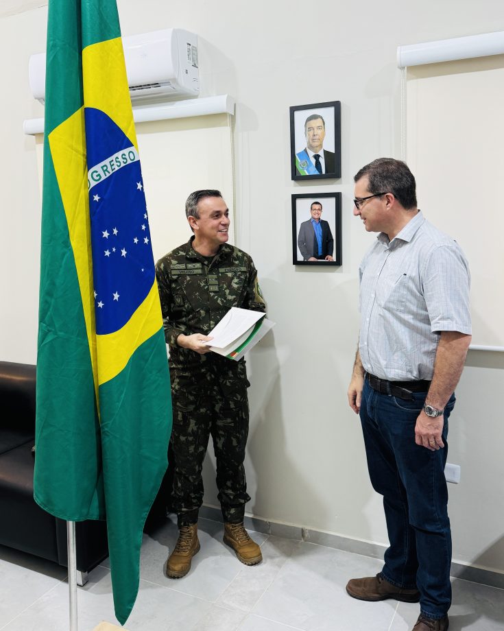 Prefeito Dr. Cassiano Maia toma posse como presidente da Junta Militar de Três Lagoas Prefeito Dr. Cassiano Maia toma posse como presidente da Junta Militar de Três Lagoas