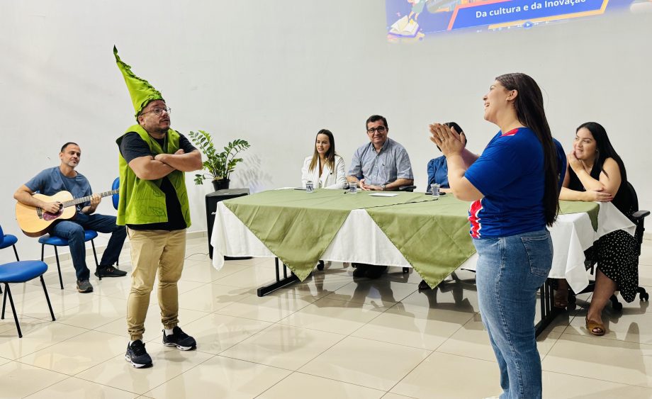 Rede Municipal de Três Lagoas realiza evento de repactuação do Projeto “Matemática ProFuturo” Rede Municipal de Três Lagoas realiza evento de repactuação do Projeto “Matemática ProFuturo”