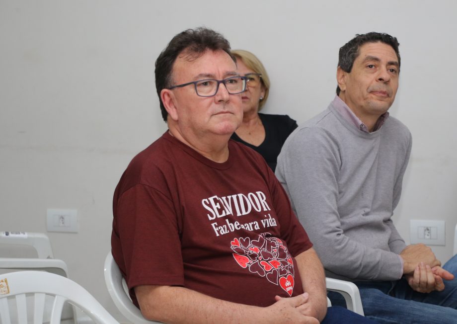 Prefeitura publica decreto de transposição de ACS e ACE da SMS para o regime estatutário e inicia orientação individualizada a servidores sobre mudança Prefeitura publica decreto de transposição de ACS e ACE da SMS para o regime estatutário e inicia orientação individualizada a servidores sobre mudança