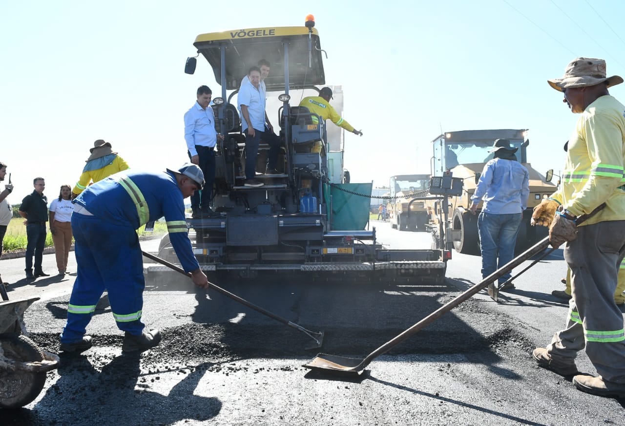 Municipalista: com foco no desenvolvimento, Governo entrega aeródromo e investe em rodovias em Camapuã