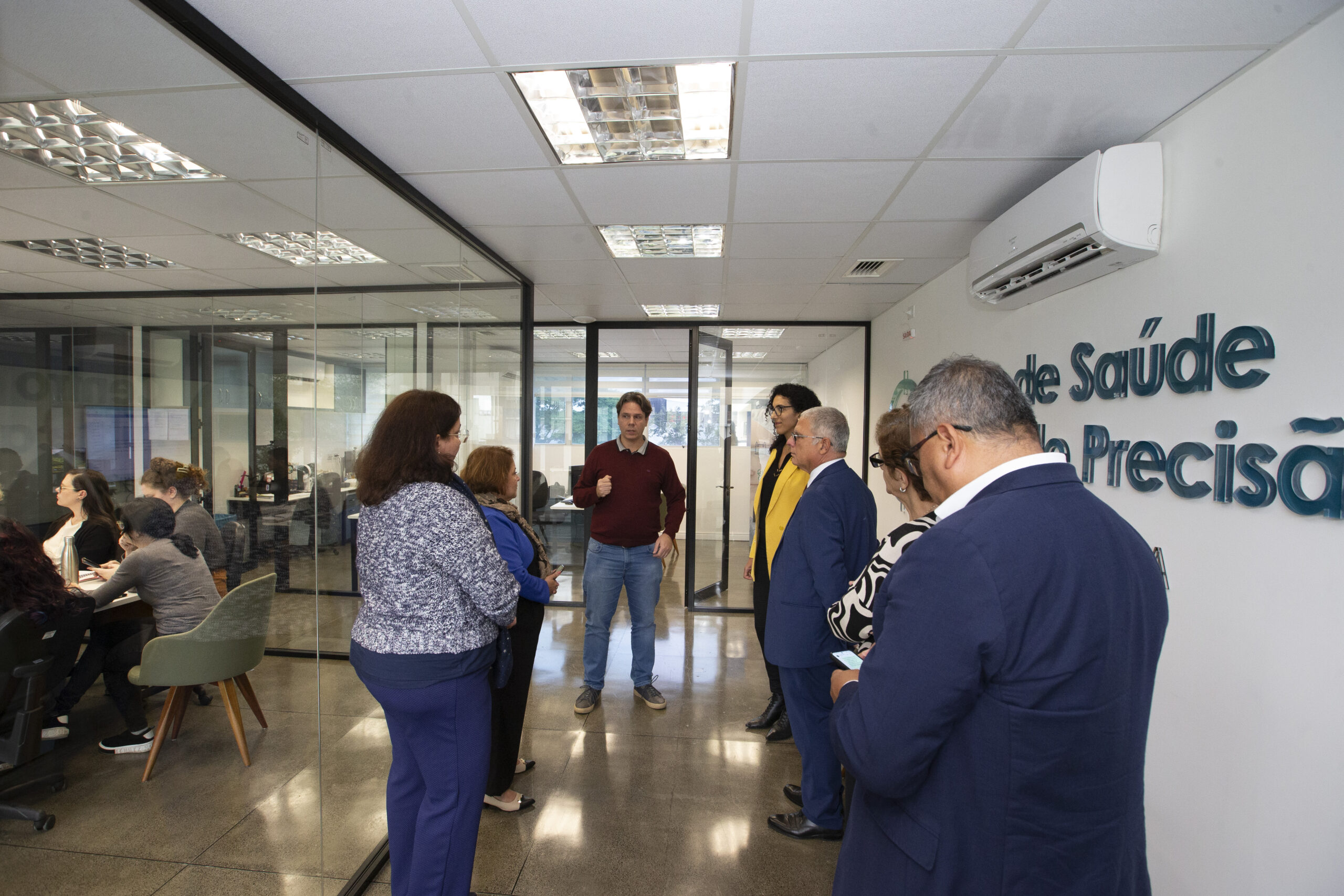 Tecpar e OPAS se reúnem com foco no fornecimento de produtos para as Américas Tecpar e OPAS se reúnem com foco no fornecimento de produtos para as Américas
