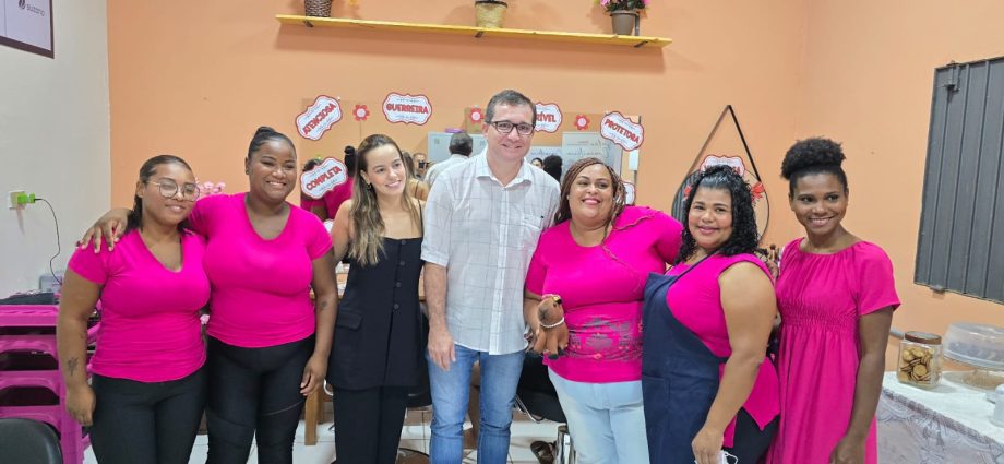 1ª Ação Comunitária do CRAS Ruth Filgueiras reúne moradores no Bairro Vila Carioca 1ª Ação Comunitária do CRAS Ruth Filgueiras reúne moradores no Bairro Vila Carioca