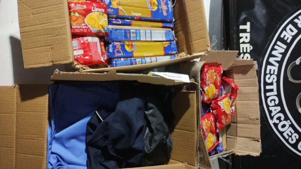 Em Três Lagoas, Polícia Civil prende mulher em flagrante com 10 quilos de maconha Em Três Lagoas, Polícia Civil prende mulher em flagrante com 10 quilos de maconha
