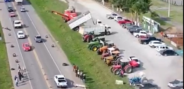 No RS os agricultores cruzaram os braços: Você imagina o que seria do Brasil sem o agronegócio?