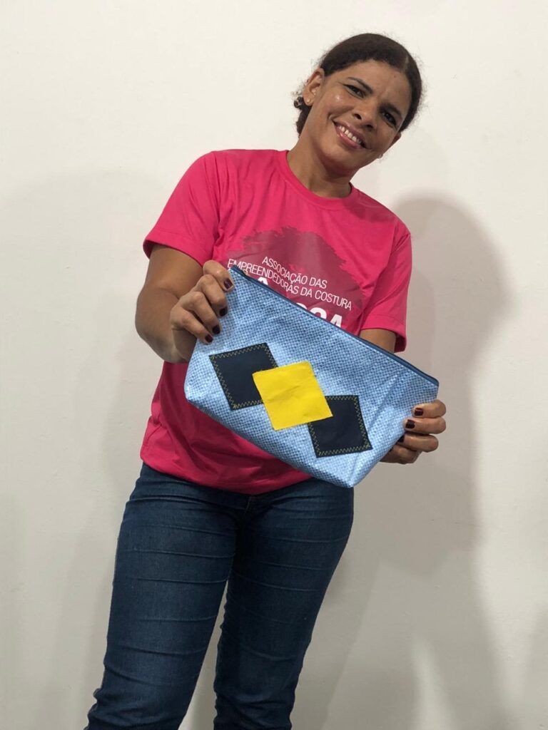 Três Lagoas recebe Exposição Costura Sustentável: moda, sustentabilidade e protagonismo feminino em destaque Três Lagoas recebe Exposição Costura Sustentável: moda, sustentabilidade e protagonismo feminino em destaque