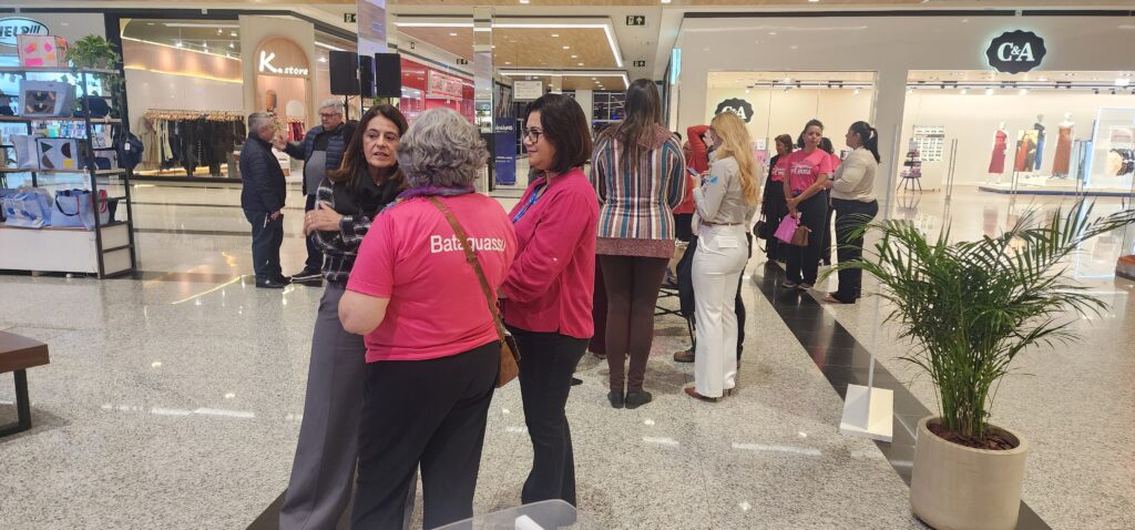Costura que transforma: mulheres de Bataguassu exibem moda sustentável no Shopping Três Lagoas Costura que transforma: mulheres de Bataguassu exibem moda sustentável no Shopping Três Lagoas