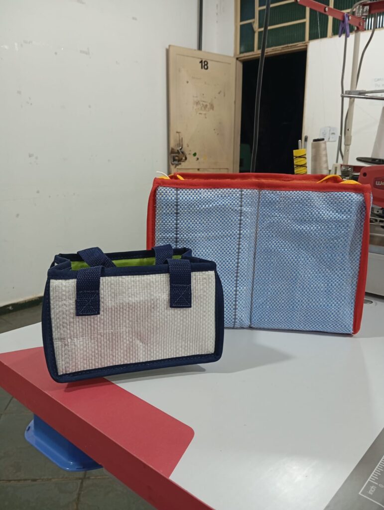 Três Lagoas recebe Exposição Costura Sustentável: moda, sustentabilidade e protagonismo feminino em destaque Três Lagoas recebe Exposição Costura Sustentável: moda, sustentabilidade e protagonismo feminino em destaque