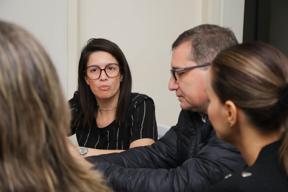 Prefeito de Três Lagoas realiza visita ao serviço “Família Acolhedora” Prefeito de Três Lagoas realiza visita ao serviço “Família Acolhedora”