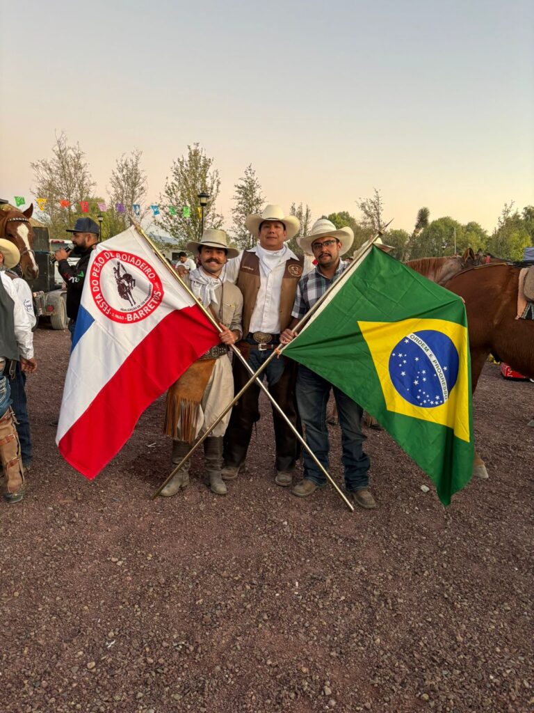Dos EUA a Barretos: a jornada de Pedro Henrique e o papel vital do veterinário Gustavo que cruzam o continente Dos EUA a Barretos: a jornada de Pedro Henrique e o papel vital do veterinário Gustavo que cruzam o continente