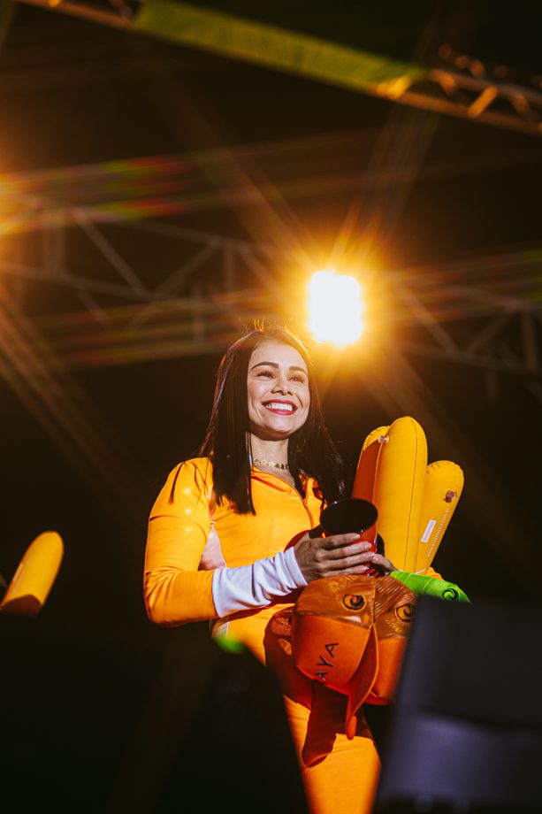 Abertura do Rodeio emociona público na Expotrês 2025 com show de Bruno & Marrone e participação especial de Enzo Rabelo