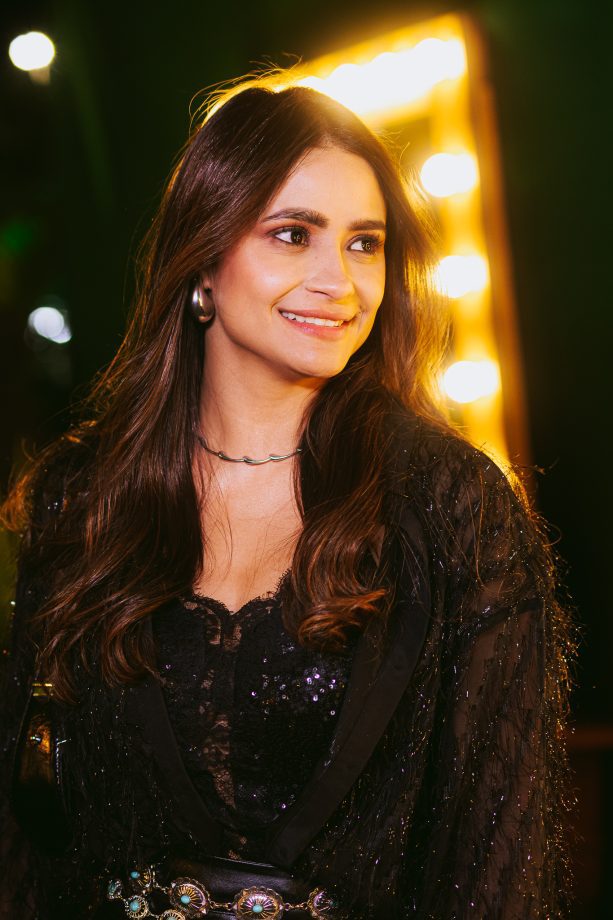 Abertura do Rodeio emociona público na Expotrês 2025 com show de Bruno & Marrone e participação especial de Enzo Rabelo