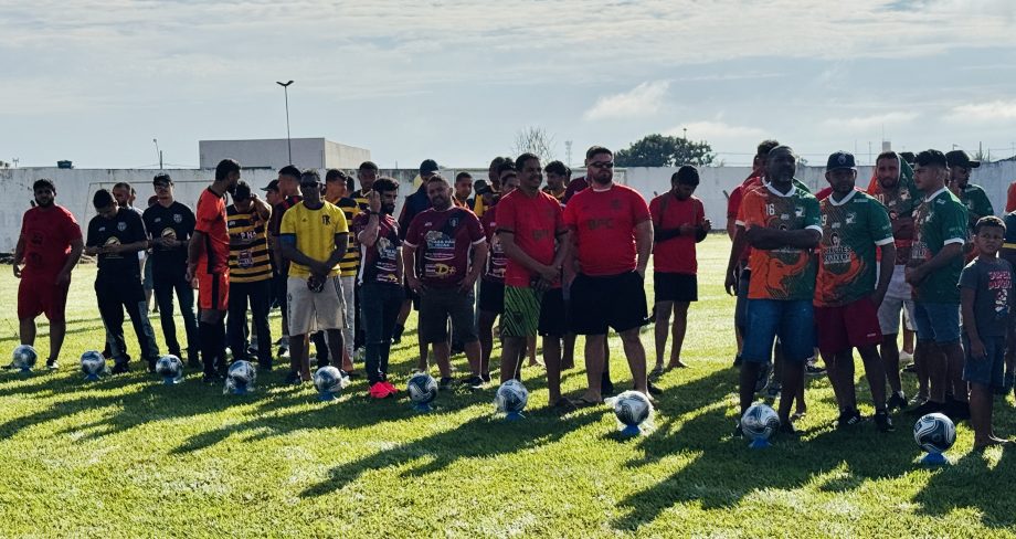 Três Lagoas dá pontapé inicial nos Campeonatos Municipais de Futebol Amador e Varzeano Três Lagoas dá pontapé inicial nos Campeonatos Municipais de Futebol Amador e Varzeano