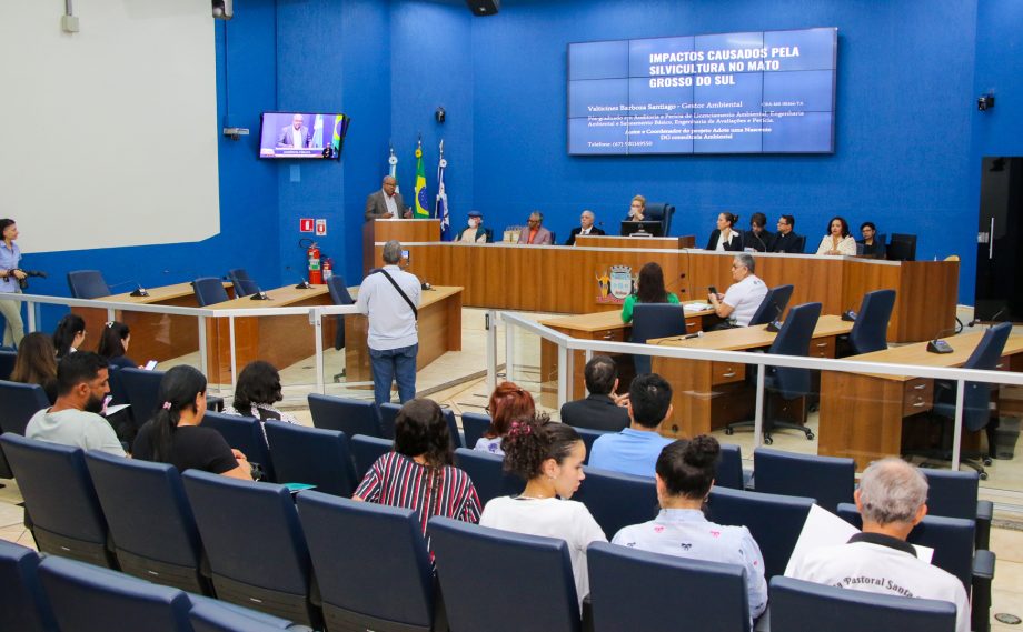 SEMEA segue com ações alusivas à Semana do Meio Ambiente com palestras, dinâmicas e entrega de mudas