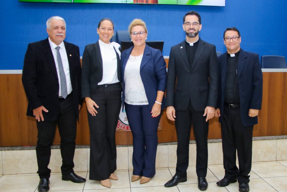 SEMEA segue com ações alusivas à Semana do Meio Ambiente com palestras, dinâmicas e entrega de mudas