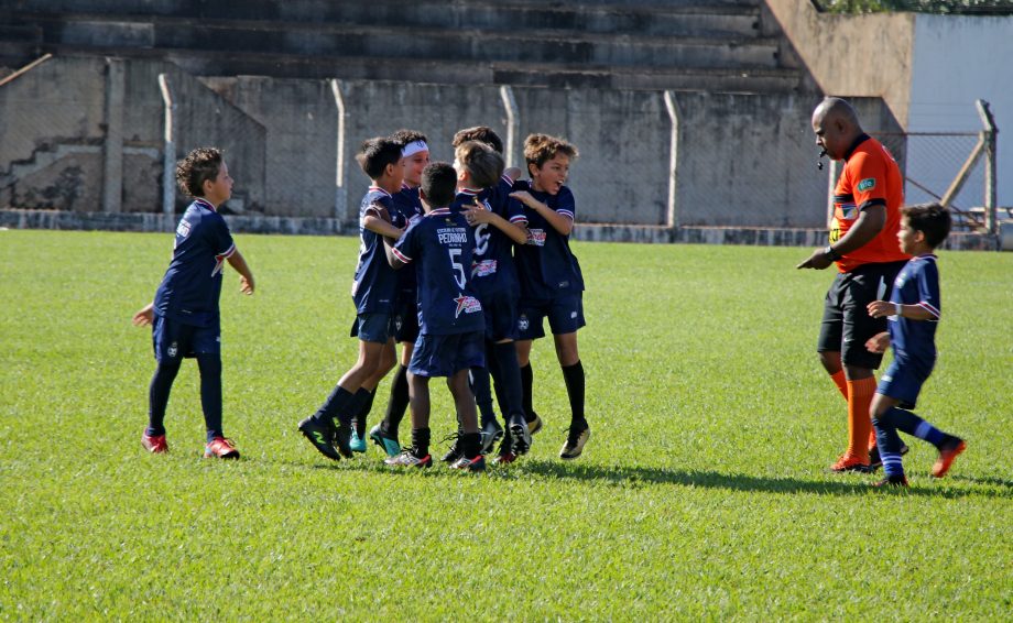 E. F. Pedrinho é o grande campeão do Campeonato Sub-9 e 11 de Futebol de Base 2025 E. F. Pedrinho é o grande campeão do Campeonato Sub-9 e 11 de Futebol de Base 2025