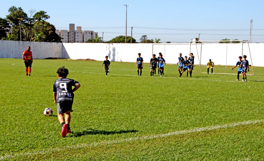 E. F. Pedrinho é o grande campeão do Campeonato Sub-9 e 11 de Futebol de Base 2025 E. F. Pedrinho é o grande campeão do Campeonato Sub-9 e 11 de Futebol de Base 2025