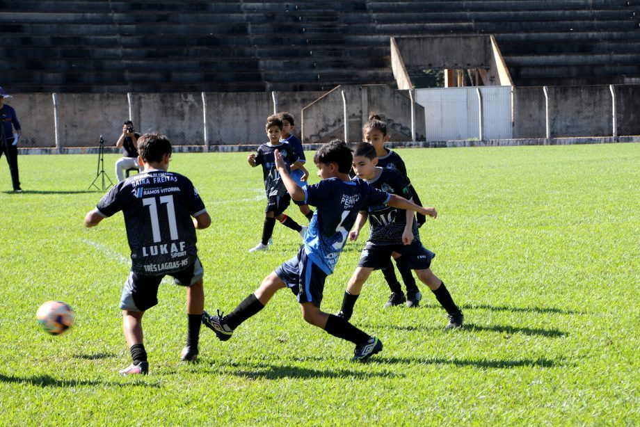 E. F. Pedrinho é o grande campeão do Campeonato Sub-9 e 11 de Futebol de Base 2025 E. F. Pedrinho é o grande campeão do Campeonato Sub-9 e 11 de Futebol de Base 2025